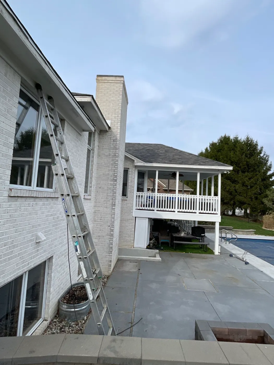 Bay window installation in Station Hill
